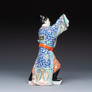 A Chinese famille rose 'Opera' figure — photo 4