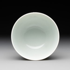 A Chinese famille rose 'orchid' cup, Tui Si Tang Zhi 退思堂製 mark, 19/20th C. — 照片 5