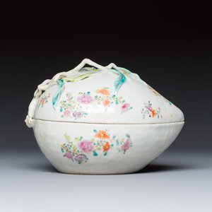 A Chinese famille rose peach-shaped tureen and cover — photo 5