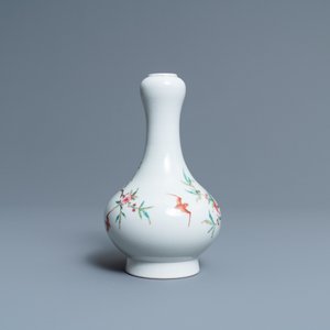 A Chinese famille rose 'peaches' bottle vase, 'Dun mu tang zhi' mark, Republic — photo 3