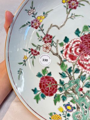 A Chinese famille rose 'peonies and plum blossoms' dish, Yongzheng — photo 3