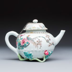A Chinese famille rose 'Pheasant among Flowering Branches' teapot and cover with relief design — photo 3