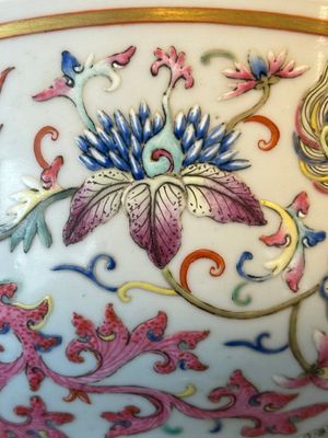 A Chinese famille rose 'phoenix' bowl, Guangxu mark, 19th C. — photo 18
