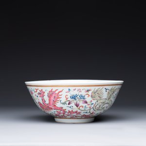 A Chinese famille rose 'phoenix' bowl, Guangxu mark, 19th C. — photo 3