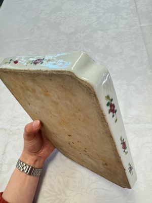 A Chinese famille rose 'Phoenixes and Peonies' tray for the Straits or Peranakan market, 19th C. — foto 8