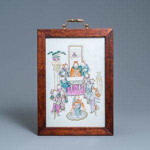 A Chinese famille rose plaque, 19th C. — 照片 1