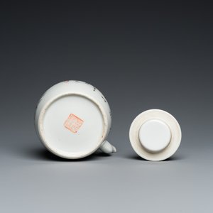A Chinese famille rose plaque and a qianjiang cai teapot, 19/20th C. — photo 9