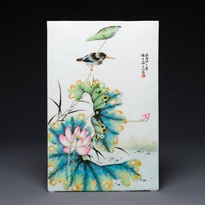 A Chinese famille rose plaque, signed Cheng Yiting 程意亭, 20th C. — 照片 1