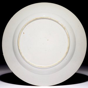 A Chinese famille rose plate with cherry pickers, Qianlong — 照片 2