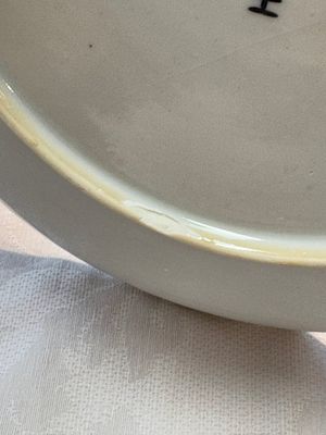 A Chinese famille rose plate with floral design, Johanneum mark, ex-collection of August the Strong, Yongzheng — photo 7