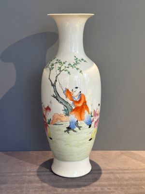A Chinese famille rose 'playing boys' baluster vase, Hongxian mark, Republic — photo 1