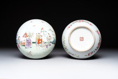 A Chinese famille rose 'playing boys' box and cover, Ling Zhi Cheng Xiang 麟趾呈祥 mark, 20th C.