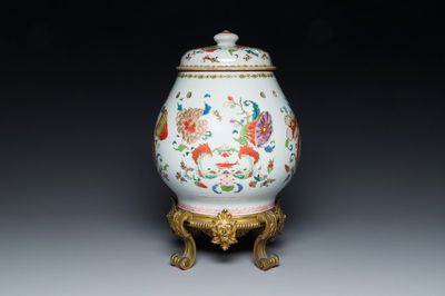 A Chinese famille rose 'Pompadour' pot-pourri jar and cover on a gilt bronze mount, Qianlong, ca. 1745