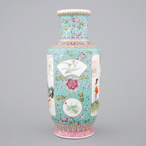 A Chinese famille rose porcelain rouleau vase, 20th C. — photo 2