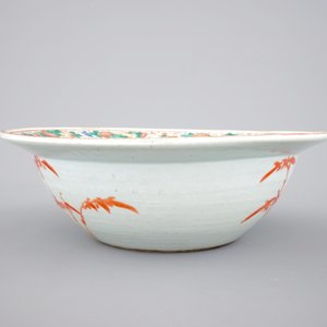 A Chinese famille rose porcelain "Two-faced emperor" bowl, 19th C — photo 3
