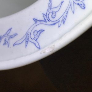 A Chinese famille rose 'prunus and magpie' jardinière, 19/20th C. — photo 9