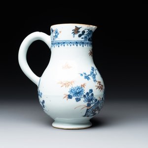 A Chinese famille rose 'pseudo-tobacco leaf' dish, a bowl and a blue and white gilt-decorated jug, Qianlong — photo 6