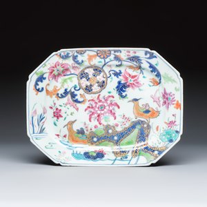 A Chinese famille rose 'Pseudo-Tobacco Leaf' dish with mandarin ducks — photo 1