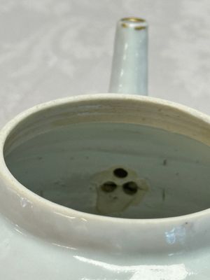 A Chinese famille rose relief-decorated teapot with floral design — photo 19