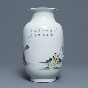 A Chinese famille rose relief-decorated vase with playing boys, Qianlong mark, Republic, 20th C. — photo 4