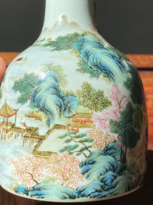A Chinese famille rose 'riverscape' vase and a 'butterfly' vase, 20th C. — photo 11