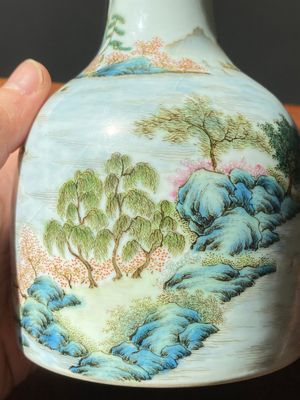 A Chinese famille rose 'riverscape' vase and a 'butterfly' vase, 20th C. — photo 12