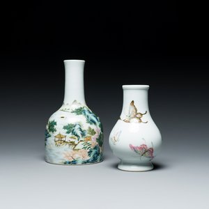 A Chinese famille rose 'riverscape' vase and a 'butterfly' vase, 20th C. — photo 1