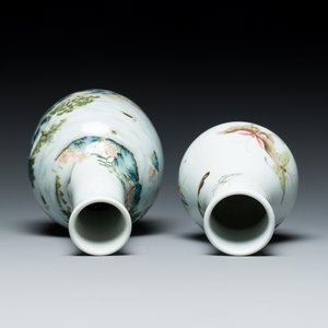 A Chinese famille rose 'riverscape' vase and a 'butterfly' vase, 20th C. — photo 6