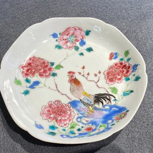 A Chinese famille rose 'rooster' cup and saucer, Yongzheng — 照片 16