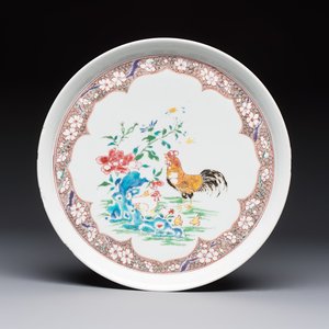 A Chinese famille rose 'Rooster' plate, Yongzheng mark and of the period — photo 1