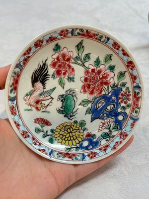 A Chinese famille rose 'roosters' covered teapot and two cups and saucers, Yongzheng — photo 30