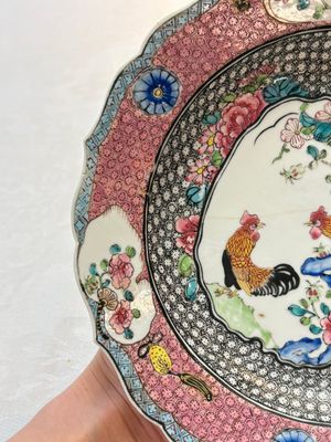 A Chinese famille rose 'roosters' eggshell plate, Yongzheng — foto 5