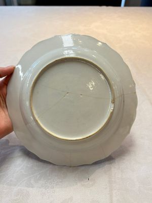 A Chinese famille rose 'roosters' eggshell plate, Yongzheng — foto 7