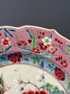 A Chinese famille rose 'roosters' plate, Yongzheng/Qianlong — 照片 5
