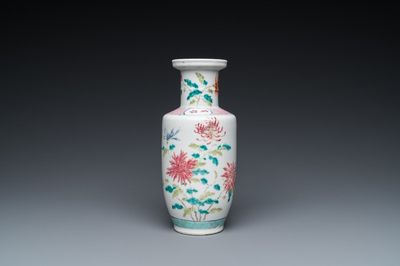 A Chinese famille rose rouleau vase, Daoguang mark, 19th C.