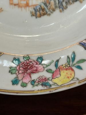 A Chinese famille rose ruby-back eggshell plate with a fine landscape, Yongzheng — 照片 8