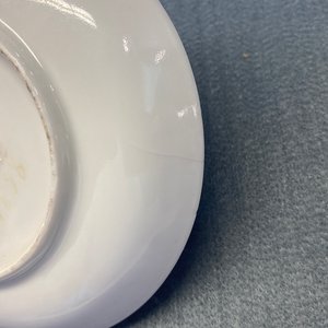A Chinese famille rose ruby-ground cup and saucer, Yongzheng — photo 12