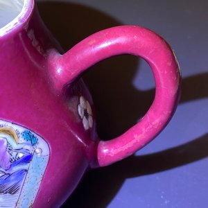 A Chinese famille rose ruby-ground teapot, three cups and two saucers, Yongzheng — photo 33