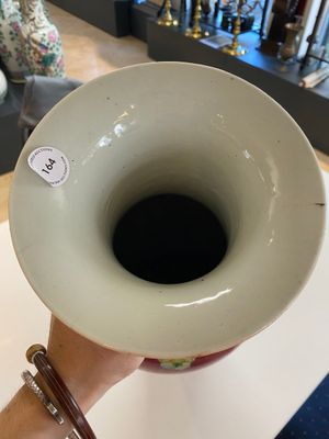 A Chinese famille rose ruby sgraffito-ground vase, Qianlong mark, Republic — photo 4
