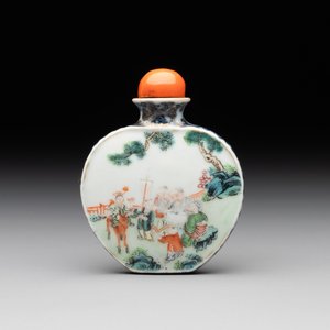 A Chinese famille rose 'Sanxing' snuff bottle, Qianlong mark and of the period — foto 8