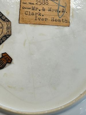 A Chinese famille rose semi-eggshell plate with a lady on horseback and attendants, Yongzheng — photo 13