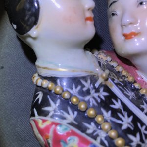A Chinese famille rose semi-erotic teapot on wooden stand, Republic, 20th C. — photo 8