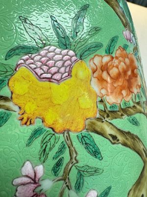 A Chinese famille rose sgraffiato lime-green-ground 'Birds among Flowering Branches' vase, Qianlong mark, 19th C. — photo 15