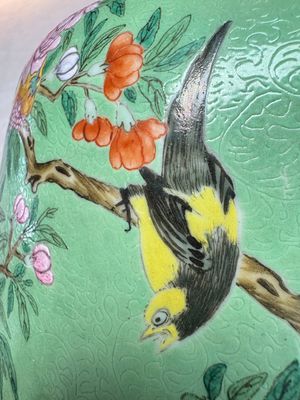 A Chinese famille rose sgraffiato lime-green-ground 'Birds among Flowering Branches' vase, Qianlong mark, 19th C. — photo 17