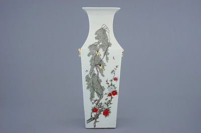 A Chinese famille rose square vase with birds among flowers, 19/20th C.