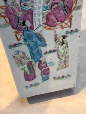A Chinese famille rose square vase with narrative design, 19th C. — photo 13