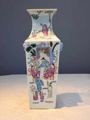 A Chinese famille rose square vase with narrative design, 19th C. — photo 3