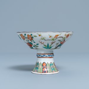 A Chinese famille rose stem bowl, 19th C. — 照片 3
