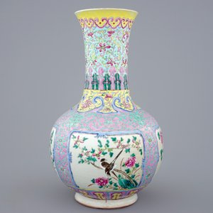 A Chinese famille rose "Straits" bottle vase for the Indonesian market, 19th C. — photo 4