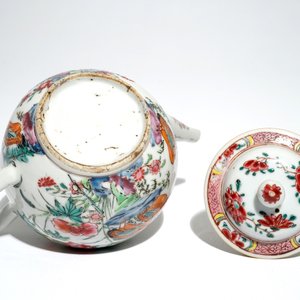 A Chinese famille rose teapot and a plate with geese, Yongzheng/Qianlong — photo 9
